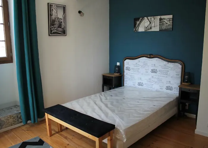 Le Kerente بيت للعطل *